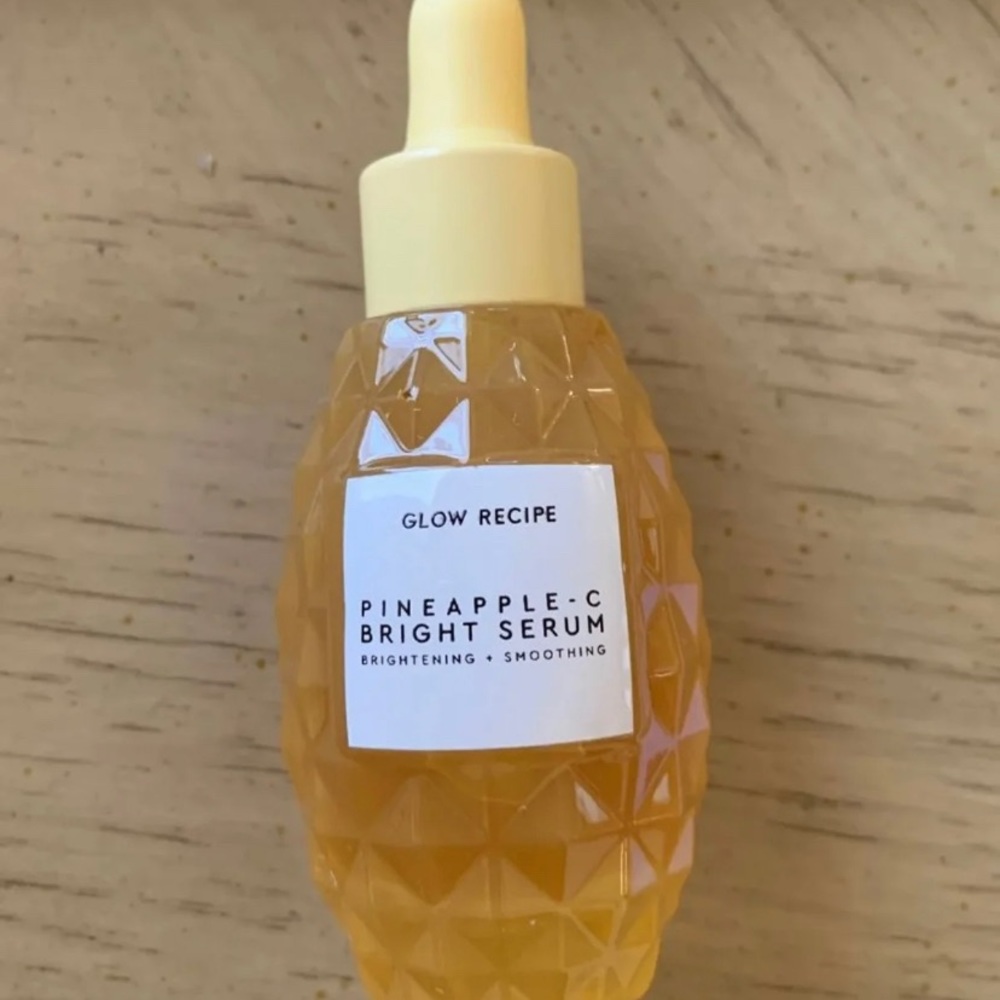 Glow receipe pineapple-c bright serum